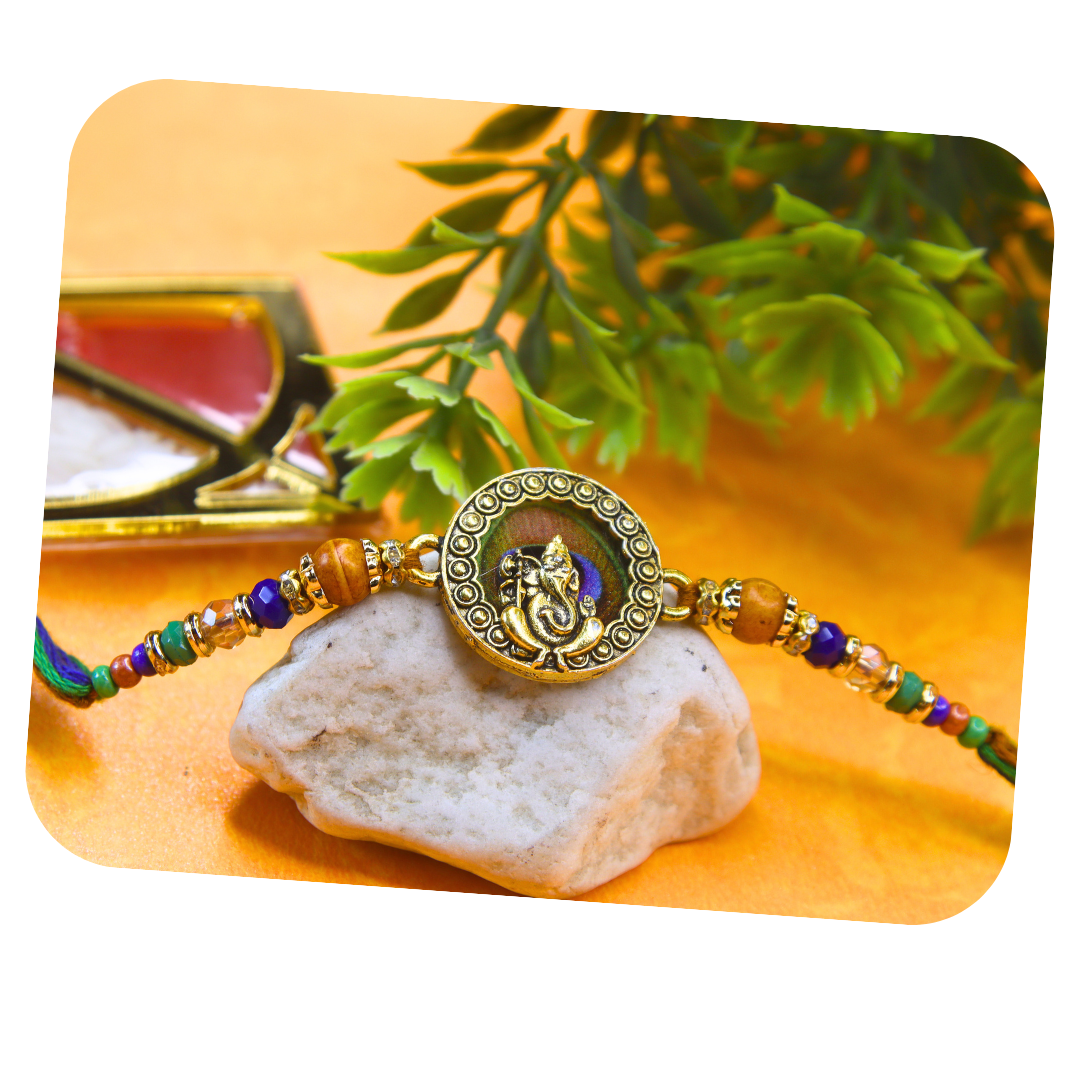 Vera Ganesha Rakhi for Brother – Antique Round Rakhi with Lord Ganesh Motif, Beaded Thread & Traditional Design – Handmade for Raksha Bandhan
