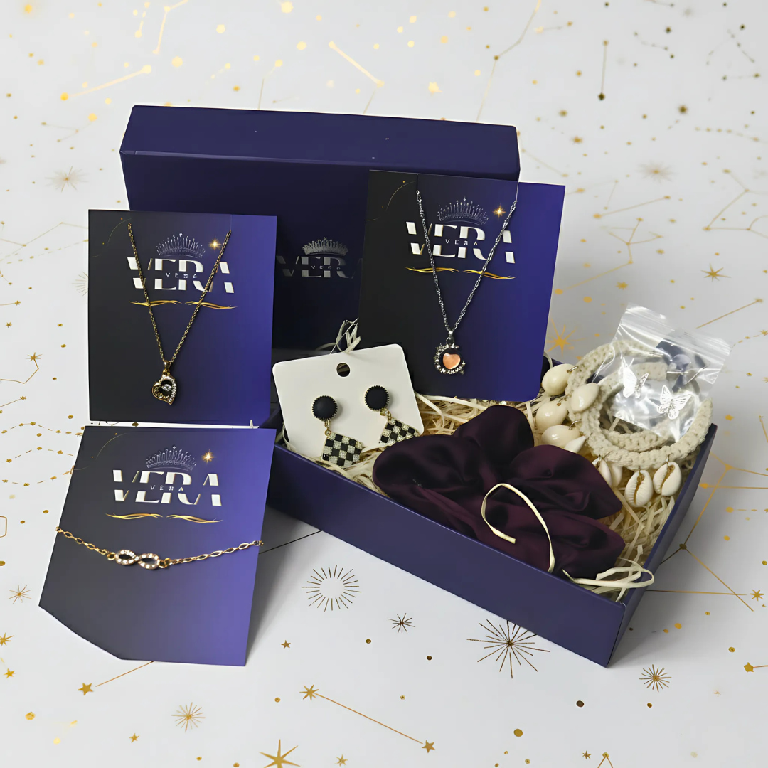 Vera Luxe Charm Hamper